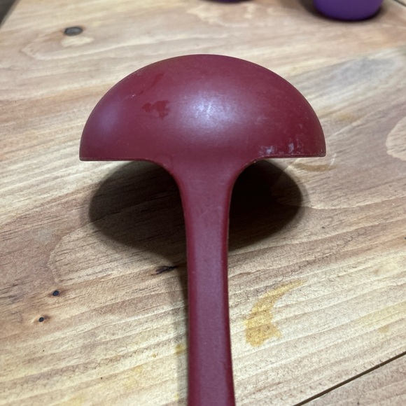 KitchenAid Deep Red Serving Ladle - Picture 4 of 5